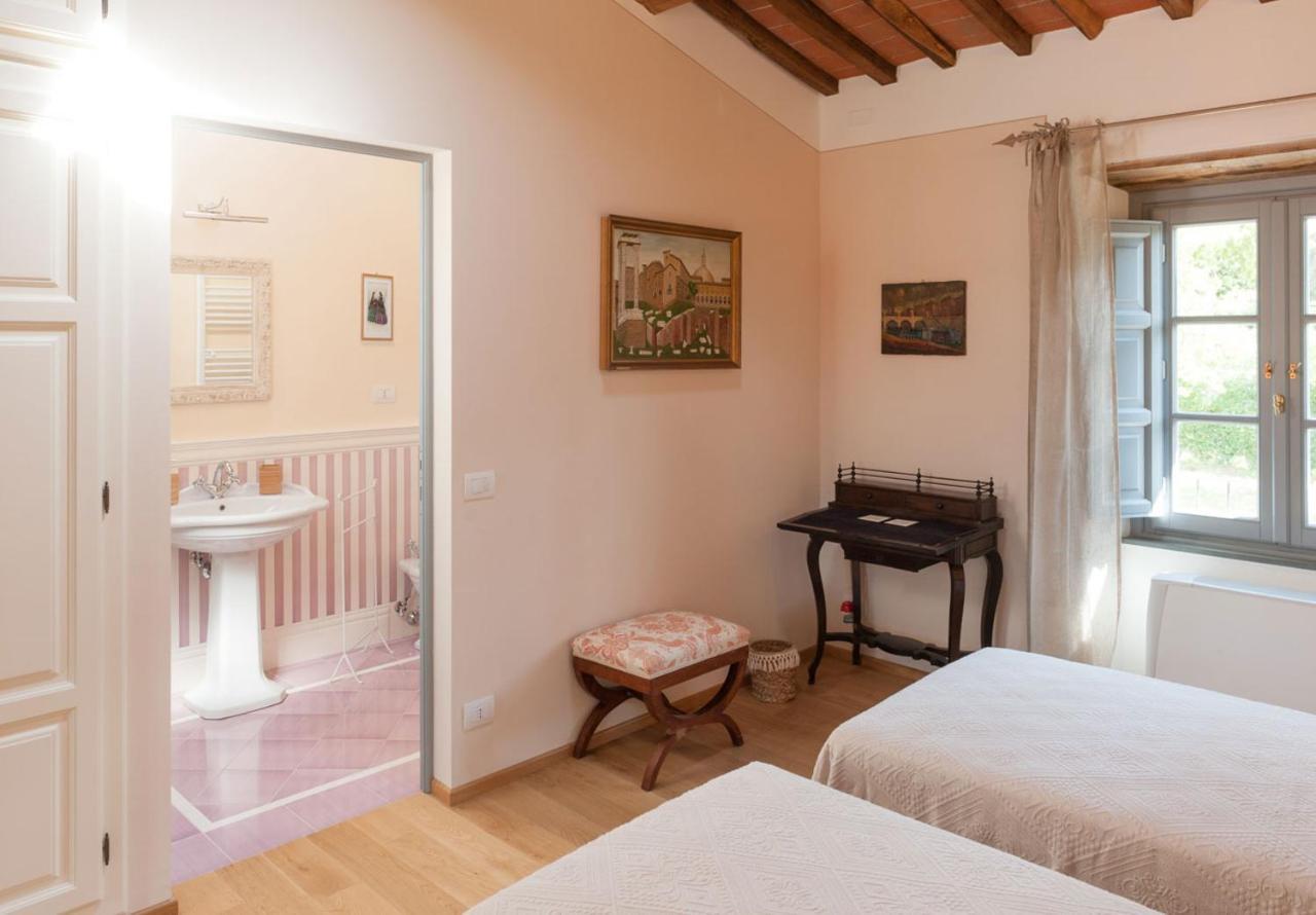L'Arancera Bed & Breakfast ลุคคา ภายนอก รูปภาพ